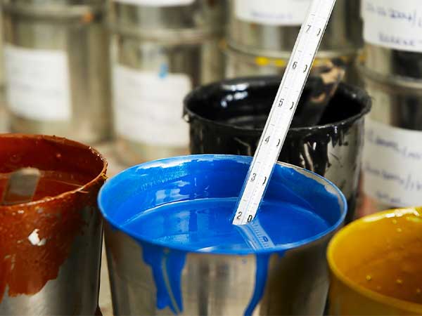Mixing of Oil Based Paint